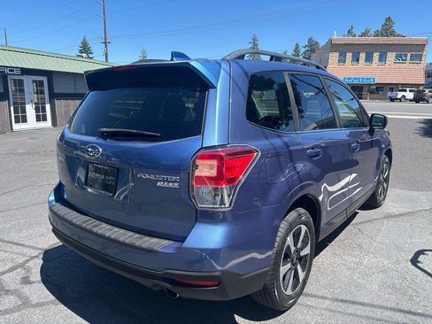 Used 2017 Subaru Forester 2.5i Limited w/ Popular Package #2 AWD/4WD image 5