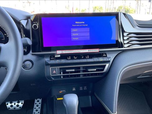 Certified 2026 Toyota Camry Hybrid w/ Multimedia Upgrade Package FWD image 34