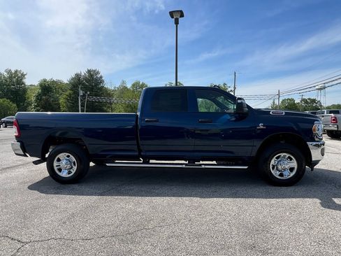 New 2024 RAM 2500 Tradesman w/ Chrome Appearance Group image 11