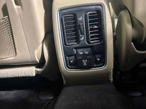 Used 2018 Dodge Durango Citadel w/ Technology Group AWD/4WD image 11