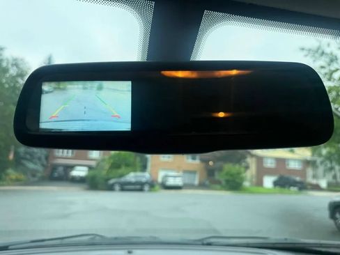 Used 2018 Dodge Journey SE w/ Connectivity Group FWD image 22