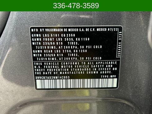 Used 2022 Volkswagen Tiguan SE R-Line image 28
