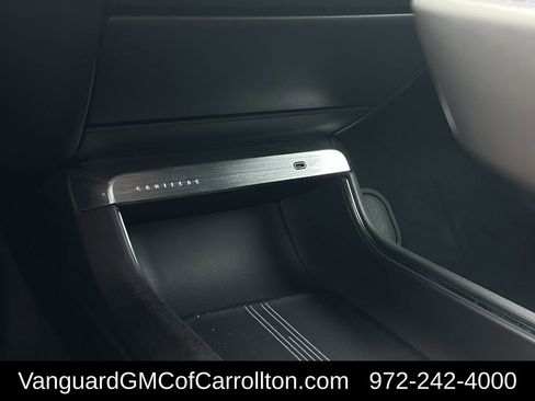 Used 2024 Cadillac Lyriq Luxury RWD image 24