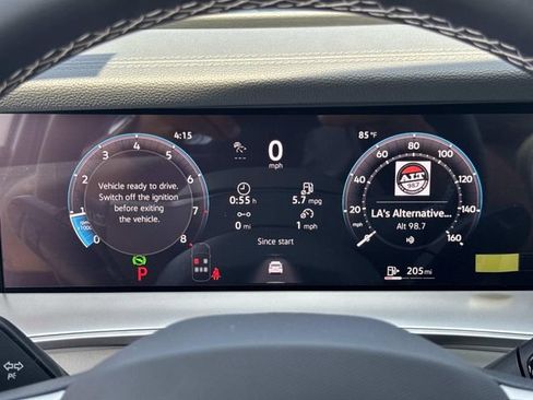 New 2026 Volkswagen Tiguan SE FWD image 20