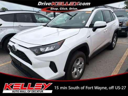 Used 2020 Toyota RAV4 LE w/ Carpet Mat Package AWD/4WD image 1