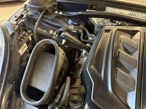 Used 2018 Porsche Macan S AWD/4WD image 25