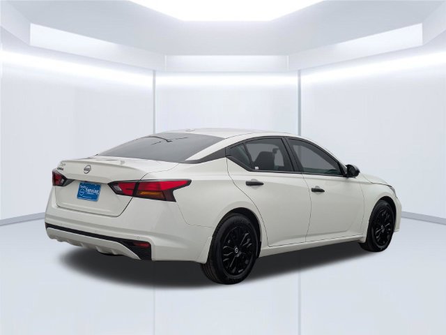Used 2025 Nissan Altima 2.5 S FWD image 6