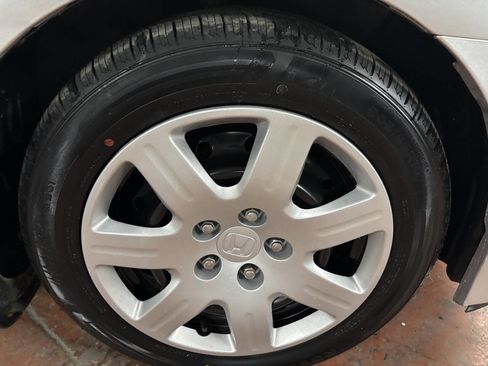 Used 2011 Honda Civic LX image 27