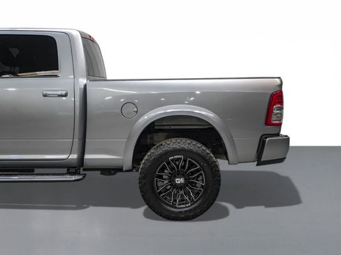 Used 2021 RAM 2500 Big Horn image 12
