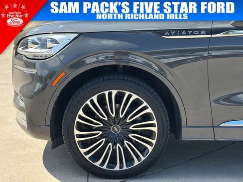 Used 2022 Lincoln Aviator Black Label w/ Class IV Trailer Tow Package AWD/4WD image 12