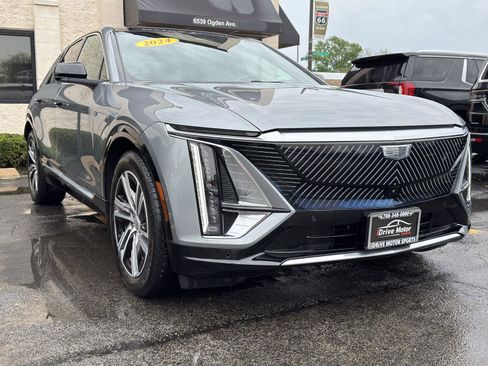 Used 2024 Cadillac Lyriq Luxury AWD/4WD image 12