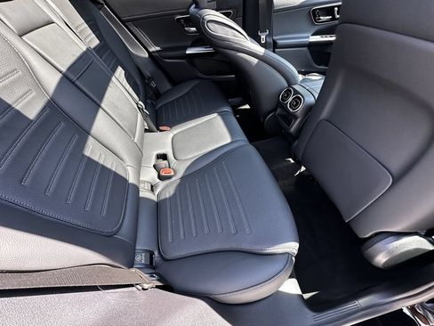 Certified 2026 Mercedes-Benz GLC 300 image 18