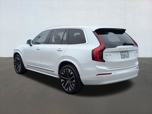 Used 2026 Volvo XC90 B6 Plus w/ Protection Package Premier AWD/4WD image 3