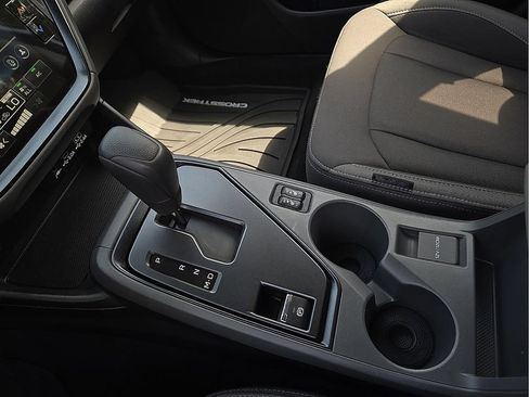 Certified 2026 Subaru Crosstrek 2.5i Premium AWD/4WD image 21