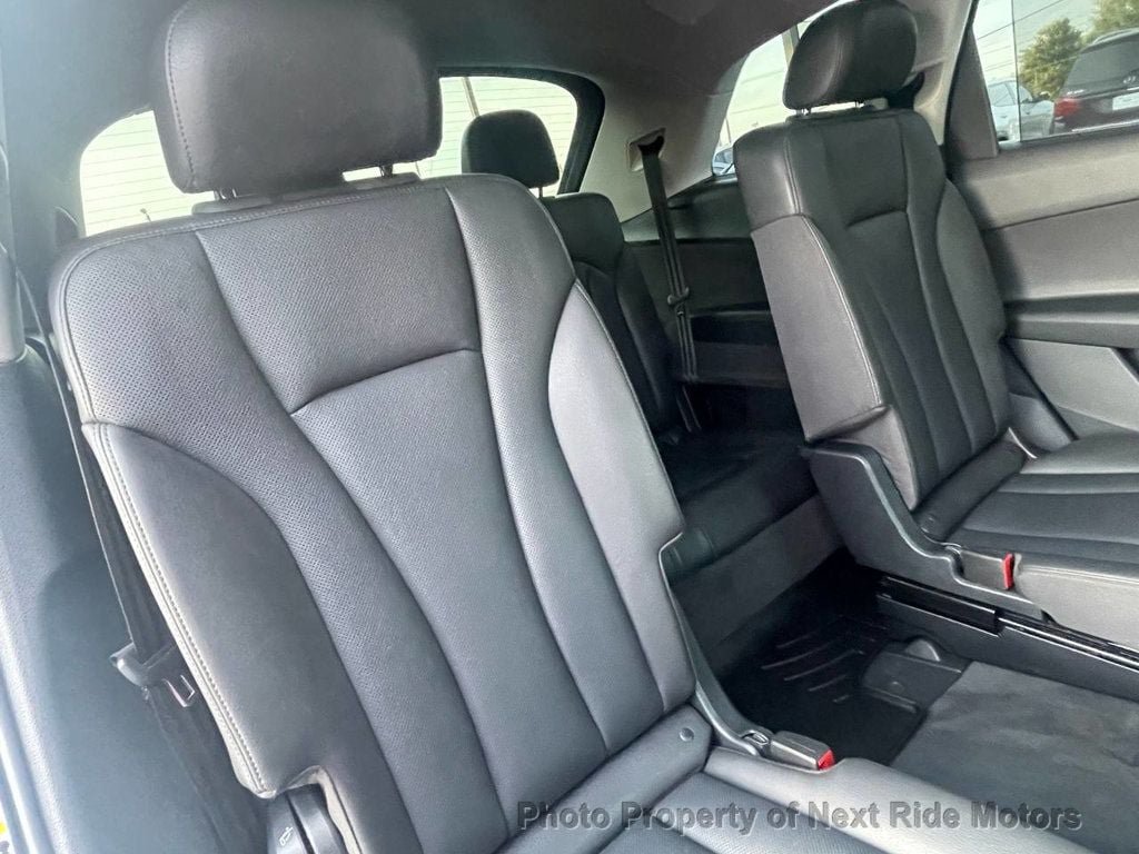 Used 2018 Audi Q7 3.0T Prestige AWD/4WD image 22
