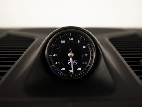 New 2026 Porsche Cayenne S image 23