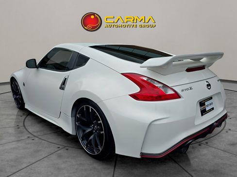 Used 2016 Nissan 370Z NISMO image 3