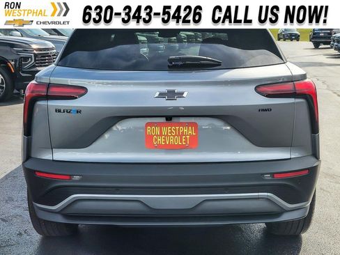 New 2026 Chevrolet Blazer EV LT image 5