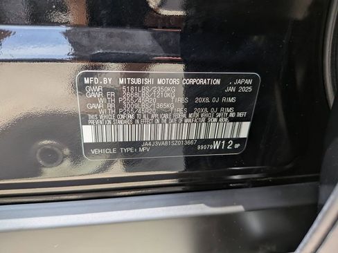 Used 2025 Mitsubishi Outlander SE FWD image 38