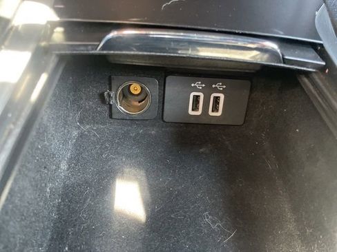 Used 2019 Lincoln MKC Reserve w/ MKC Climate Package FWD image 40