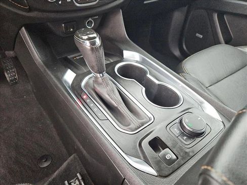 Used 2019 Chevrolet Traverse Premier w/ Redline Edition image 12