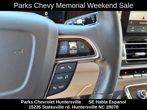 Used 2021 Lincoln Navigator Reserve w/ Luxury Package AWD/4WD image 13
