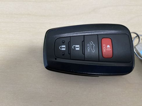 Used 2023 Toyota RAV4 XLE w/ Convenience Package image 35