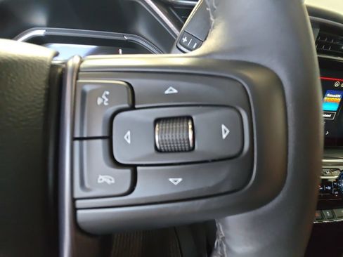 Certified 2024 GMC Sierra 2500 Denali Ultimate AWD/4WD image 19
