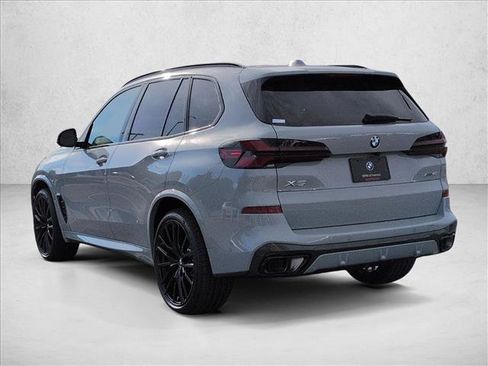 New 2026 BMW X5 xDrive40i w/ M Sport Package image 9