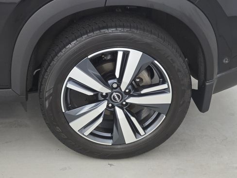 Certified 2023 Nissan Rogue Platinum w/ Platinum Premium Package AWD/4WD image 34