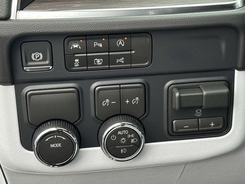New 2026 Chevrolet Tahoe Premier RWD image 21