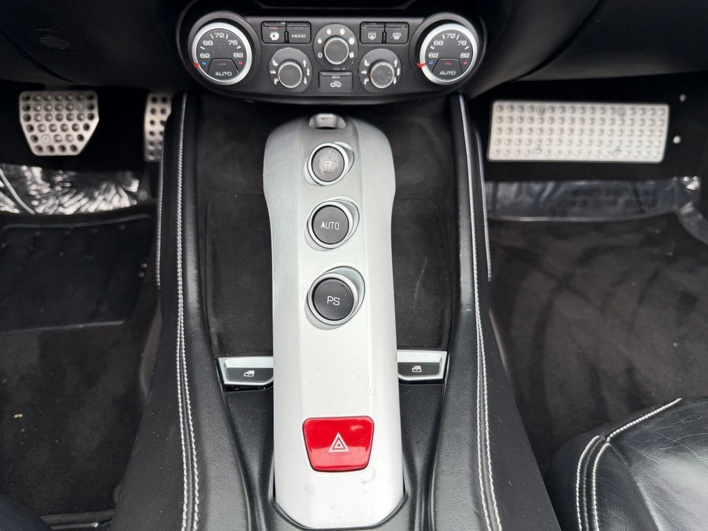 Used 2015 Ferrari California T RWD image 56
