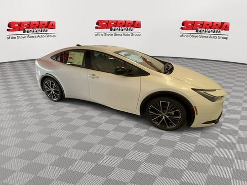 New 2026 Toyota Prius XLE image 3