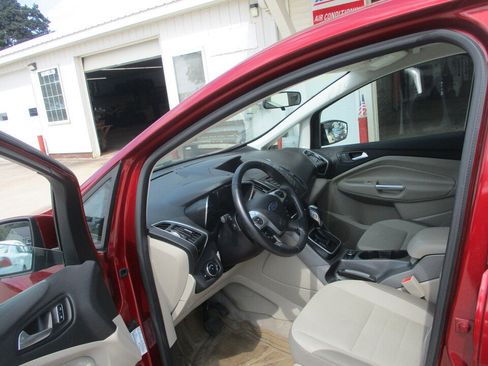 Used 2013 Ford C-MAX SE FWD image 9