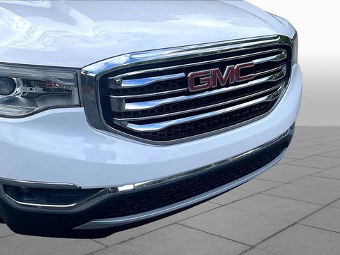 Used 2019 GMC Acadia SLT FWD image 29