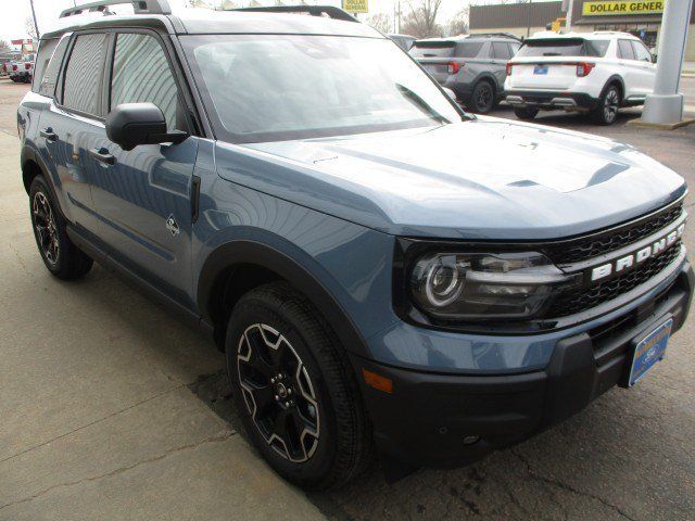 New 2026 Ford Bronco Sport Outer Banks w/ Outer Banks Tech Package+ AWD/4WD image 4