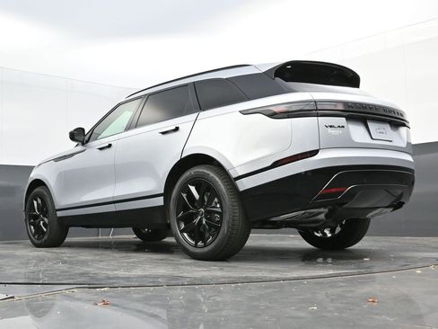 New 2025 Land Rover Range Rover Velar Dynamic SE image 29