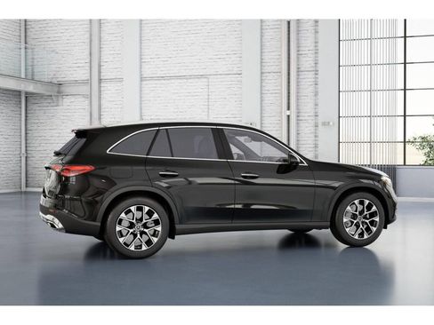 New 2026 Mercedes-Benz GLC 350e 4MATIC image 18