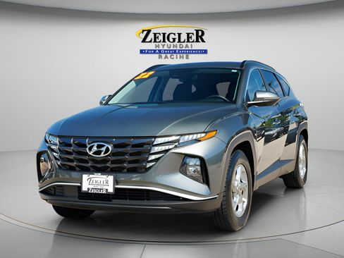 Certified 2022 Hyundai Tucson SEL FWD image 3