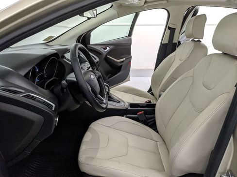Used 2017 Ford Focus Titanium FWD image 15