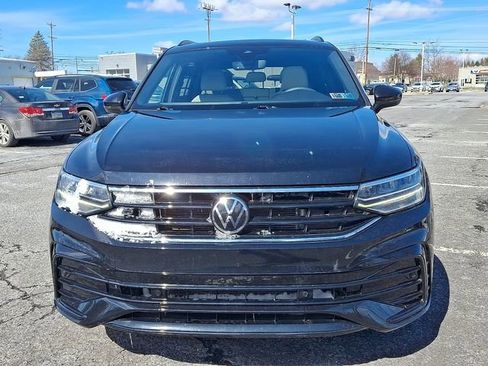 Used 2022 Volkswagen Tiguan SE R-Line AWD/4WD image 5