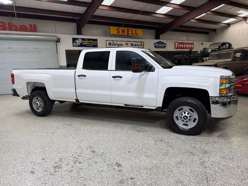 Used 2019 Chevrolet Silverado 2500 W/T w/ WT Convenience Package AWD/4WD image 10