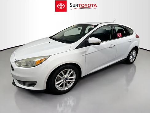 Used 2015 Ford Focus SE image 9