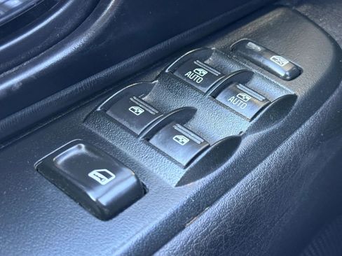 Used 2008 GMC Envoy SLE w/ Sun And Sound Package AWD/4WD image 24