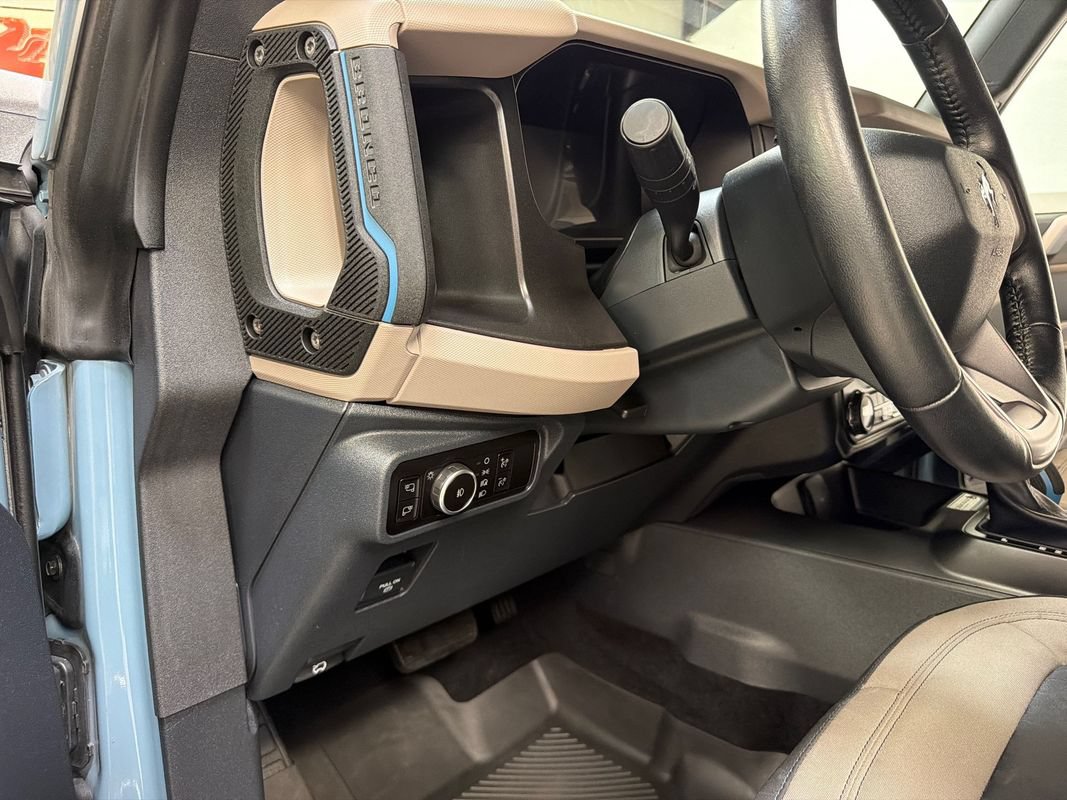 Used 2023 Ford Bronco Wildtrak AWD/4WD image 29