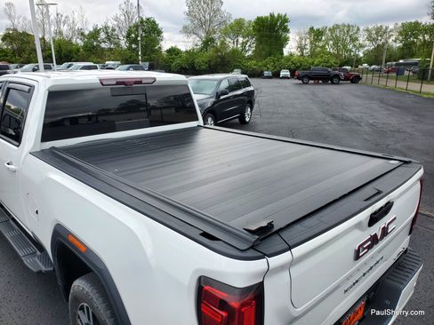 Used 2020 GMC Sierra 2500 AT4 w/ AT4 Premium Package AWD/4WD image 11