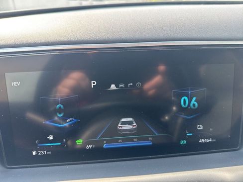 Used 2022 Hyundai Tucson Limited AWD/4WD image 34