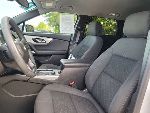 Used 2022 Chevrolet Blazer LT FWD image 12