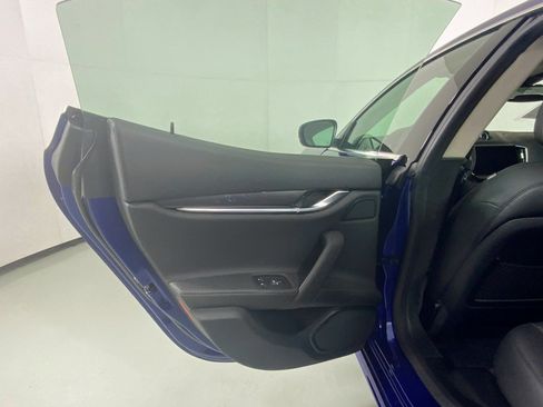 Certified 2022 Maserati Ghibli GT image 40