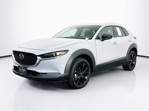 Used 2025 MAZDA CX-30 AWD 2.5 S w/ Select Sport Pkg image 3